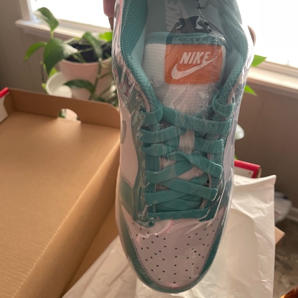 Nike Dunk Low - Picture 4 of 4